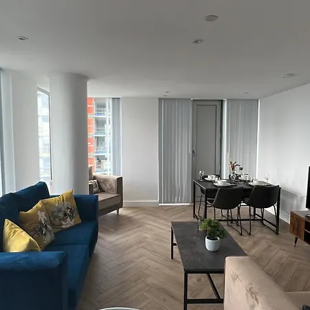Luxury 2 Bedroom In Deansgate Views Манчестер