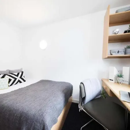 Aparthotel Ensuite Rooms For Students, Manchester - Sk Manchester