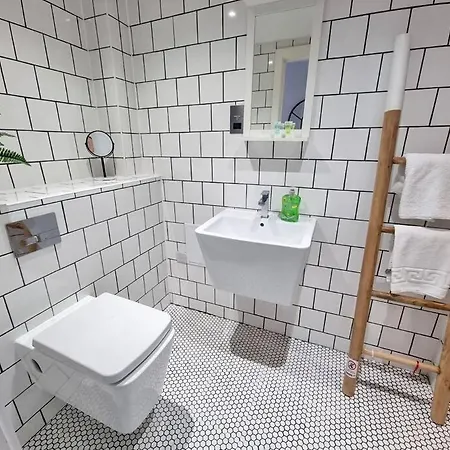 Апартаменты Super 1 Bedroom In The Heart Of Mcr