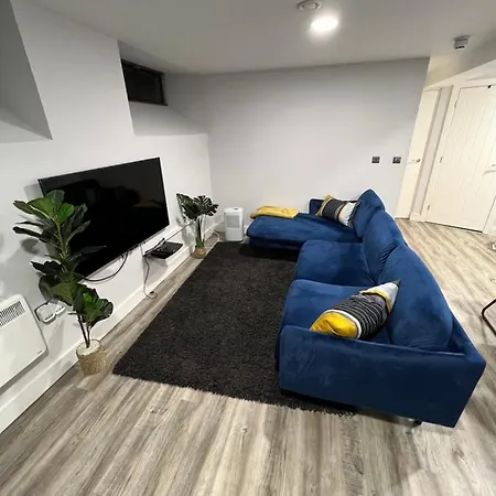 Elegant In Centre מנצ'סטר