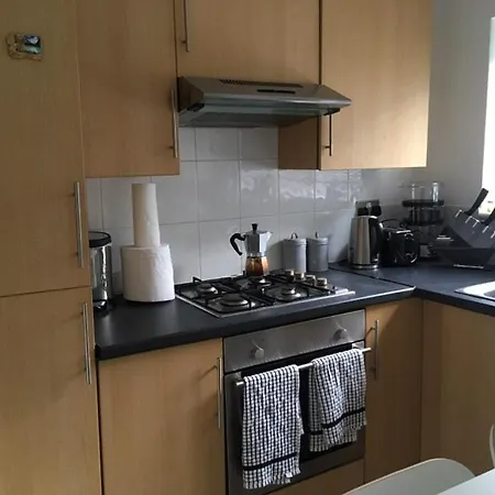 1 Bed In Whaley Range - Up To 4 Sleep!! アパート *