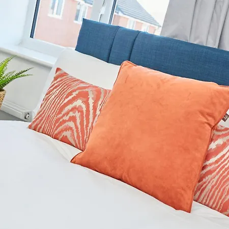 Holiday home Cosy,modern And Relaxing 3 Bedroom House With Parking Manchester