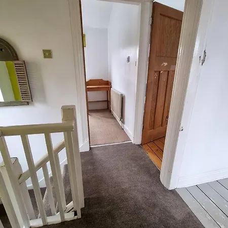 3-bedroom House In Chorlton Full Of Character * Mánchester