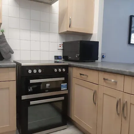 Beautiful 1-bed House By City Stadium * Manchester