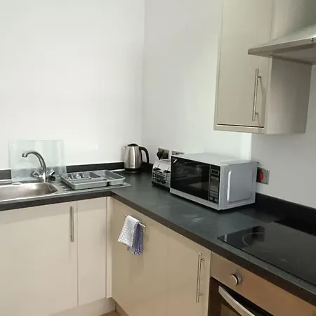 Апартаменты Stunning Mill Near To City Centre And Etihad Stadium! Манчестер