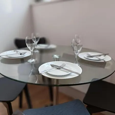 Апартаменты Stunning Mill Near To City Centre And Etihad Stadium!