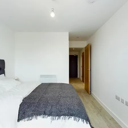Superb 2bd In Salford With A View * Manchester