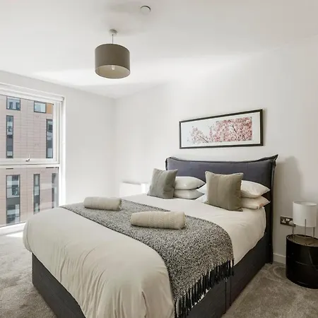 Salford Central - Luxury By Mgroupsa
