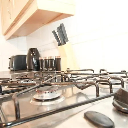 Starview Apartment-manchester Airport Holiday home Manchester