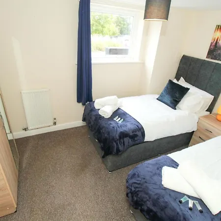 Starview Apartment-manchester Airport Holiday home
