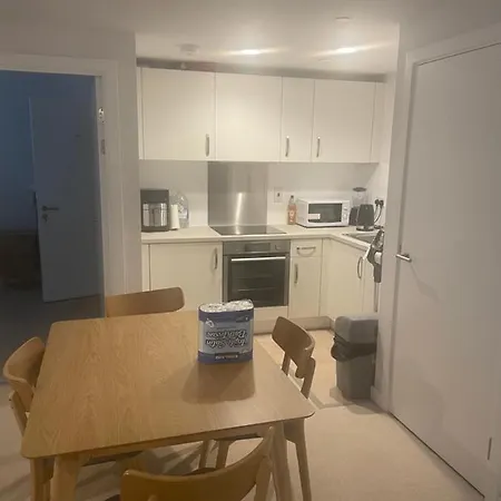 Manchester Apartment Апартаменты *