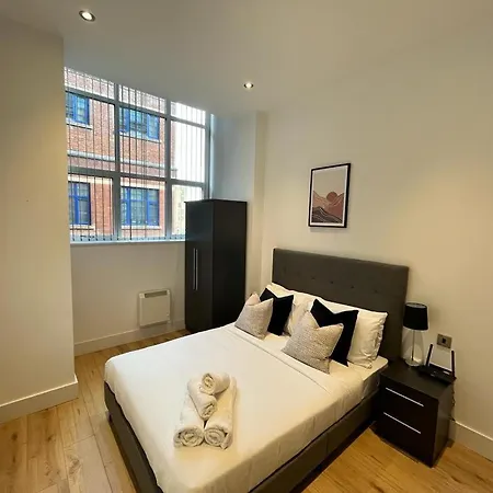 Apartment Stunning Mill Near To City Centre And Etihad Stadium! *