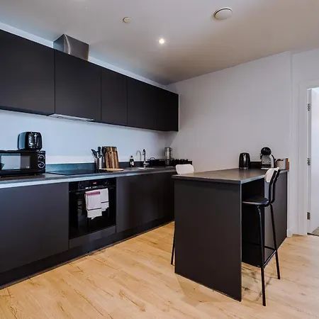Hilltop Serviced - Deansgate Manchester