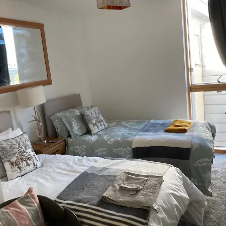 City Centre - Longer And Save * Manchester