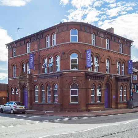 Apartment Pillo Serviced - Salford Manchester