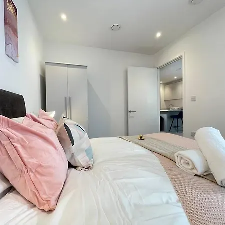Cosy, Lovely Next To Old Trafford! מנצ'סטר