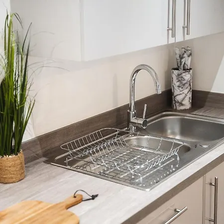 Modern 1-bed - Brand New - - Free Wi-fi Apartment Manchester