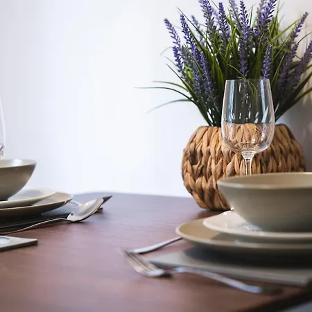 Modern 1-bed - Brand New - - Free Wi-fi Apartment Manchester