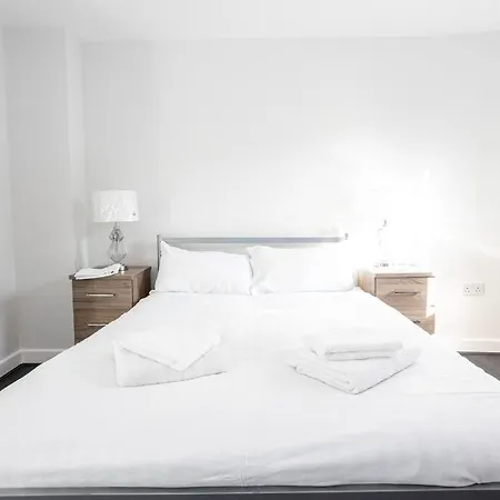 Lovely 2 Bedroom To Rent In Greater Апартаменты Манчестер