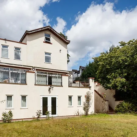 Villa Beautiful 'mayfield' With Private Pool! *