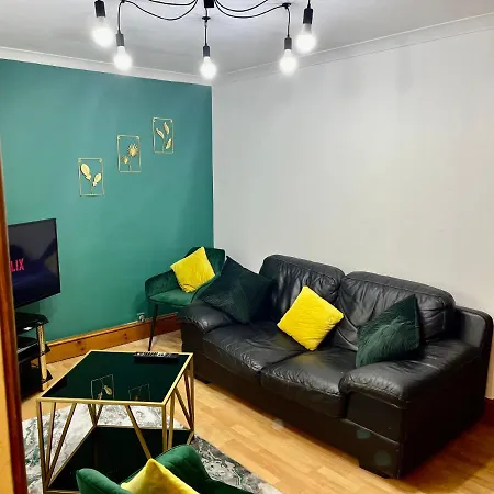 Beautiful 2bed Apartment! Panacea Stays