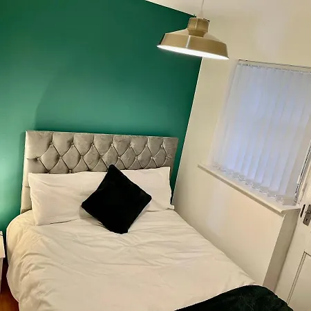 Beautiful 2bed Apartment! Panacea Stays *