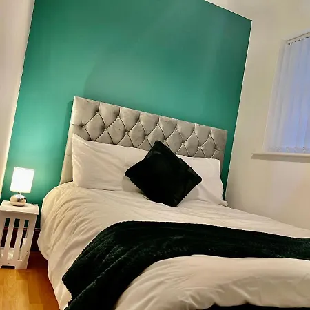 Apartment Beautiful 2bed Apartment! Panacea Stays