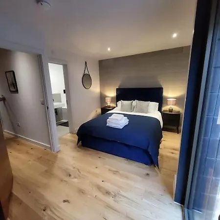 Holiday home The Best Urban Style Town House In Gay Village M1!