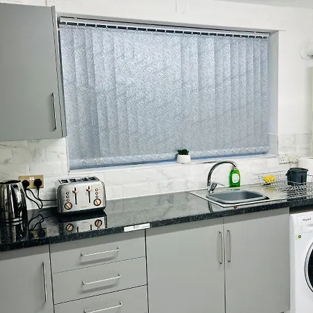 Apartmán Beautiful And Homely 3 Bed House With Free Parking So Close To Man And Centre Manchester