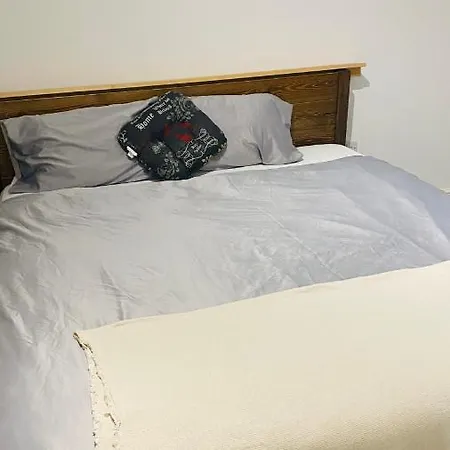 Private In A 2 Bedroom