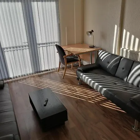 Large House With 3 Bedrooms House, 5 Guests Near City/manu Stadiums * Mánchester