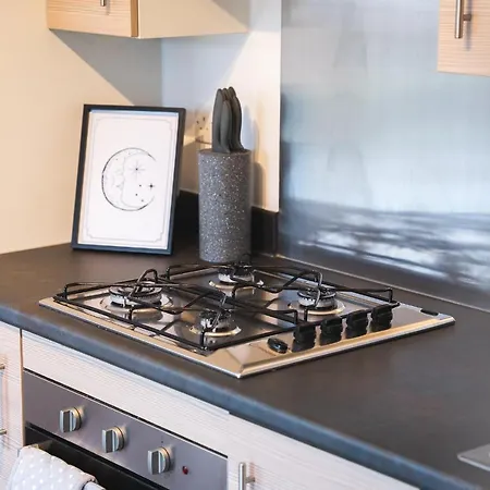 Centre 2-bed - New - Free Wi-fi - شقة مانشستر