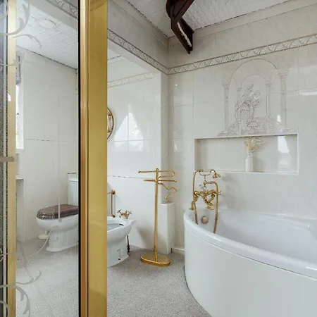 Beautiful 'mayfield' With Private Pool! Villa Manchester