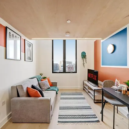 Skygardens-beautiful Duplex Manchester