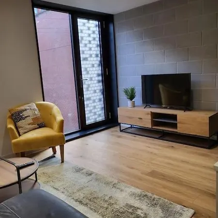The Best Urban Style Town House In Gay Village M1! Holiday home