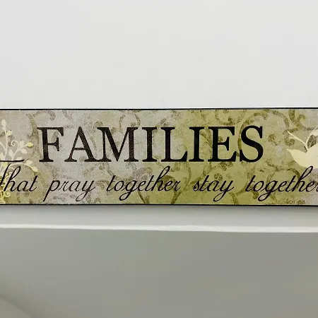 Lejlighed Beautiful And Homely 3 Bed House With Free Parking So Close To Man And Centre *