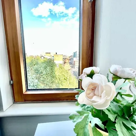Stunning Piccadilly Garden Market Street 2bedroom 2bathroom