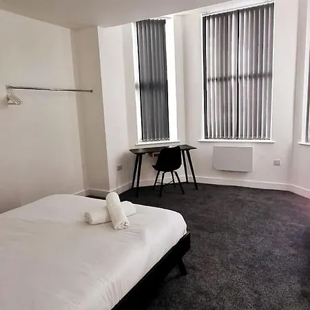 Lejlighed Stunning 2-br Flat Close To Salford Royal No.4 Manchester