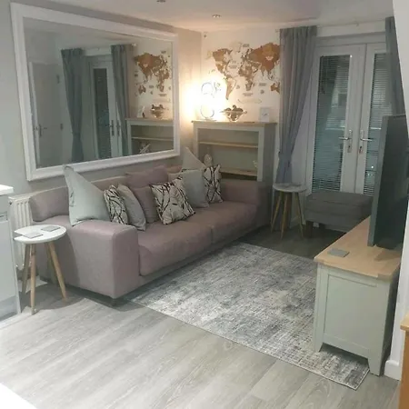 Holiday home Cosy & Comfortable 2 Bedroom Annex New Build 2021
