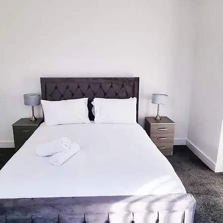 Lovely 2-bedroom In Greater 208 Lejlighed Manchester
