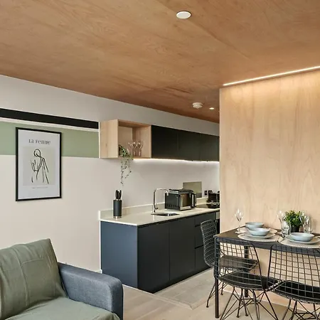 Skygardens-charming Central Duplex Manchester