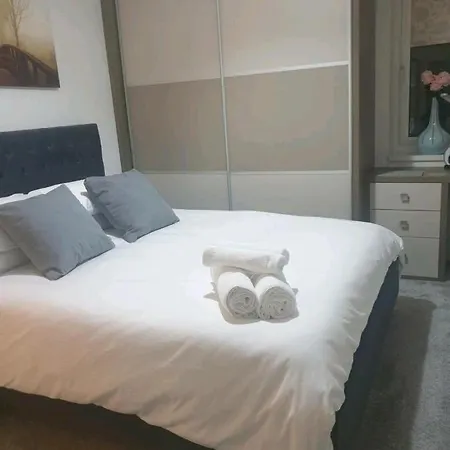 Holiday home Cosy & Comfortable 2 Bedroom Annex New Build 2021 Manchester