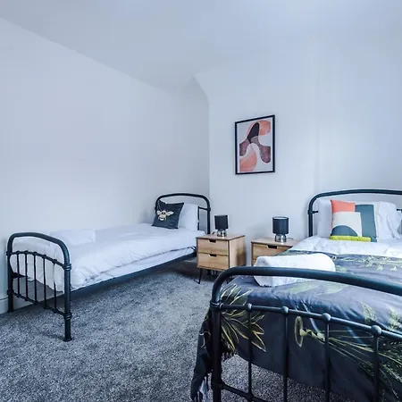Feriehus Three Bedroom With Free Parking *