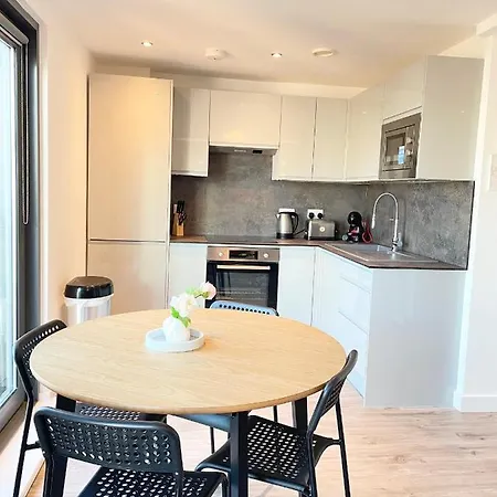 Centre, Floor Apartment, Two Balconies Apartment *