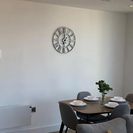 Apartmán Amazing 2-bedroom In Central *