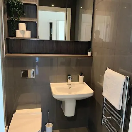 Διαμέρισμα Amazing 2-bedroom In Central