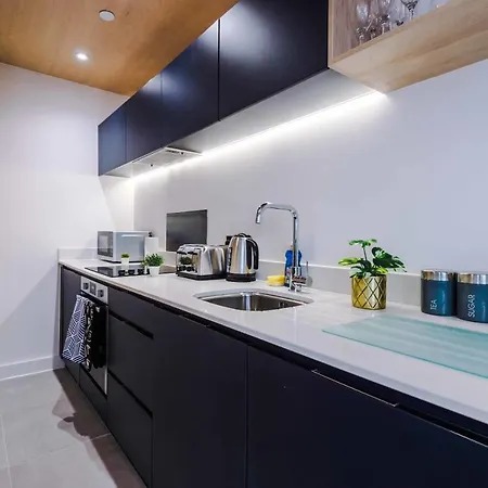 Apartment Sky Gardens - Contemporary Duplex *