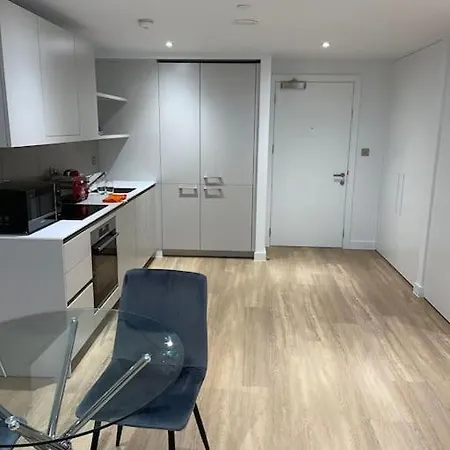 Apartmán Luxe 1 Bedroom Apt Central *