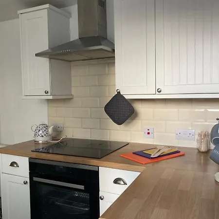 Ask 4 Discount Best 3-bed House In *