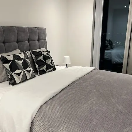 Luxury 2 Bedroom In Deansgate *city Centre Views Daire